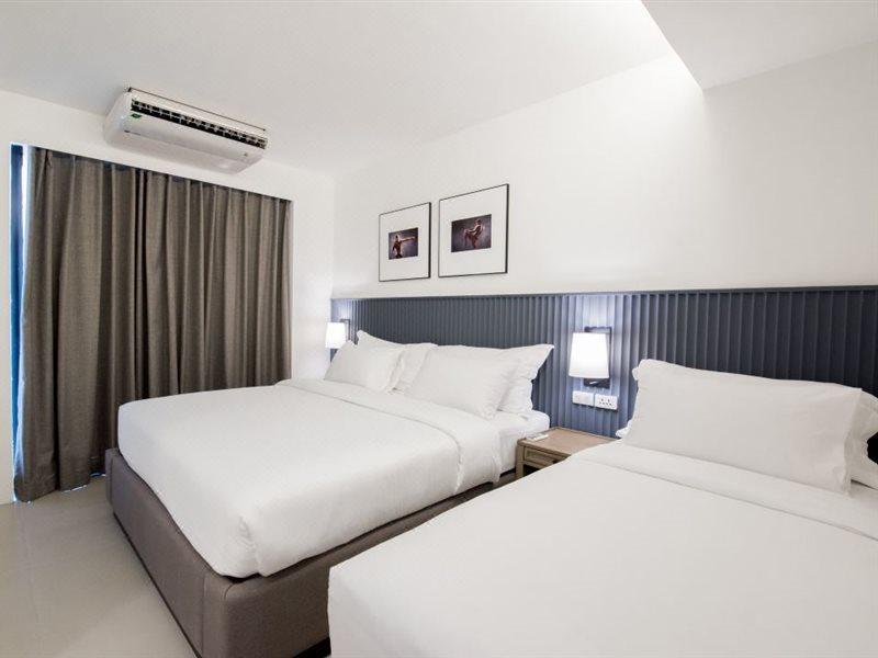 Marina House Muaythai Ta-Iad Phuket Chalong Exterior photo