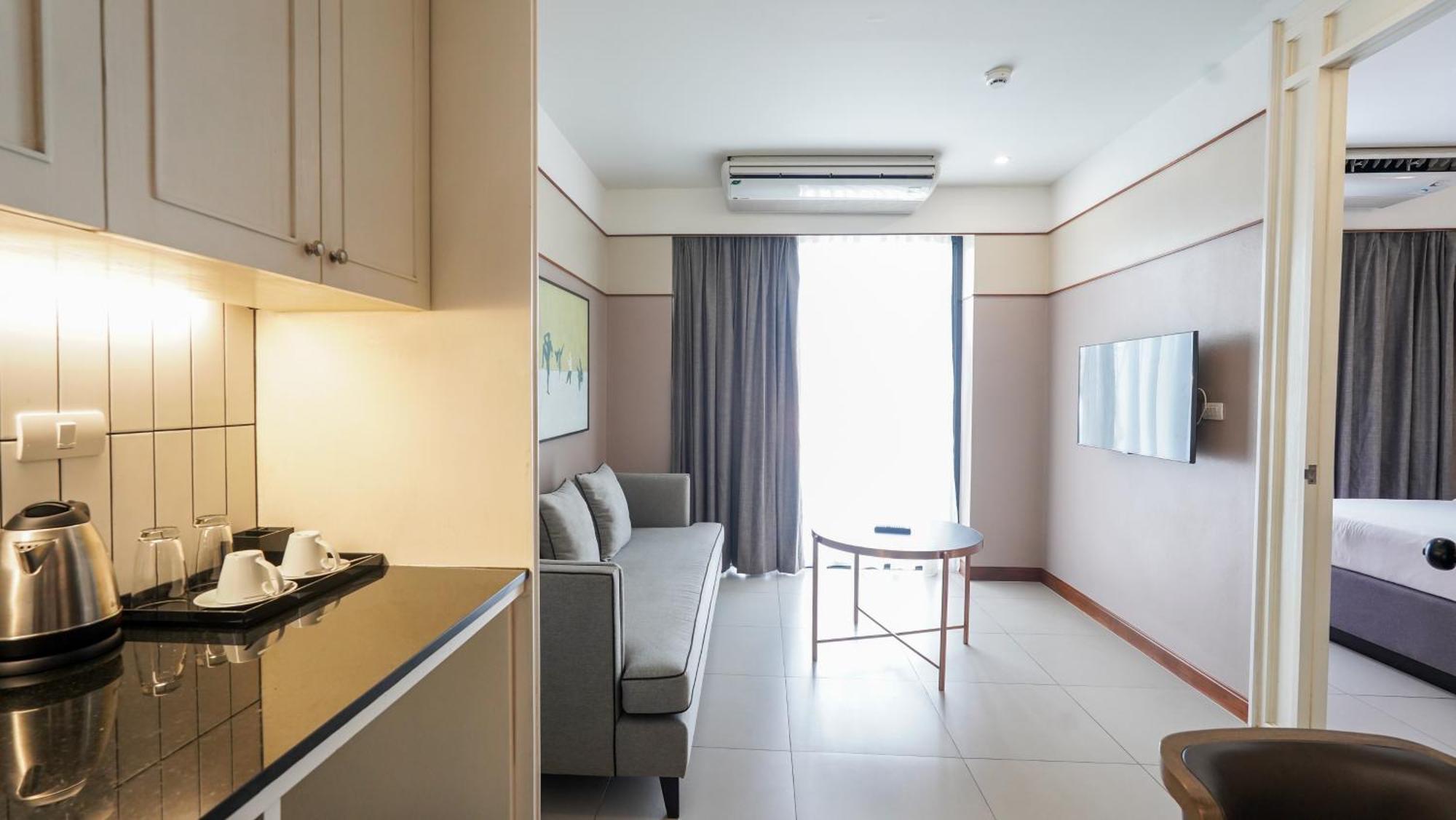 Marina House Muaythai Ta-Iad Phuket Chalong Exterior photo